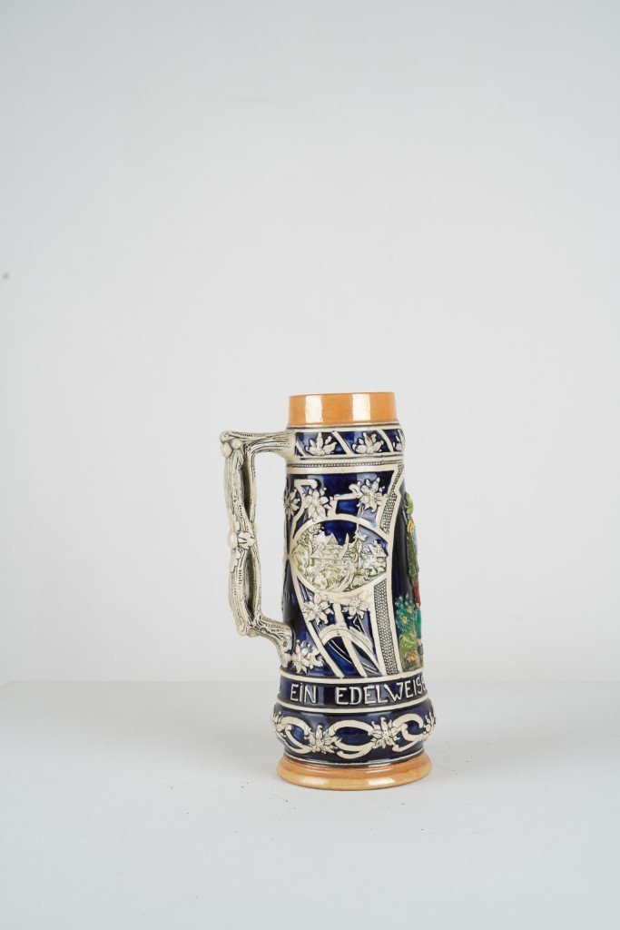German porcelain can 16.131