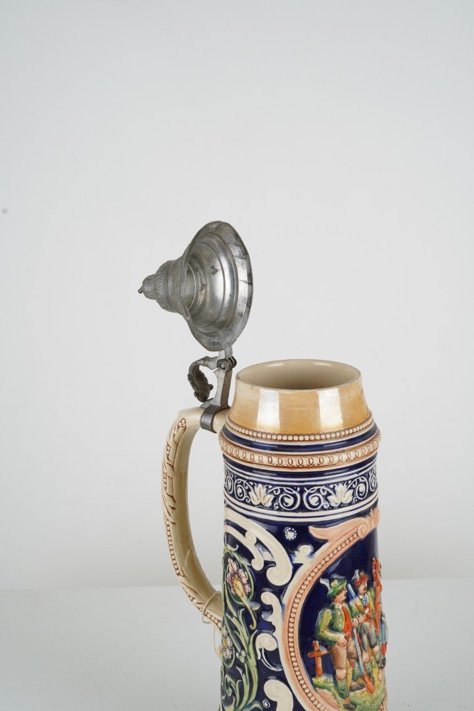 German porcelain can 17.27
