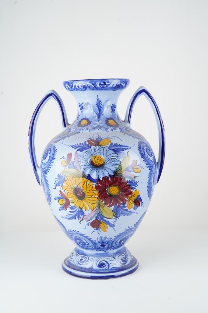 Portugese porcelain vase