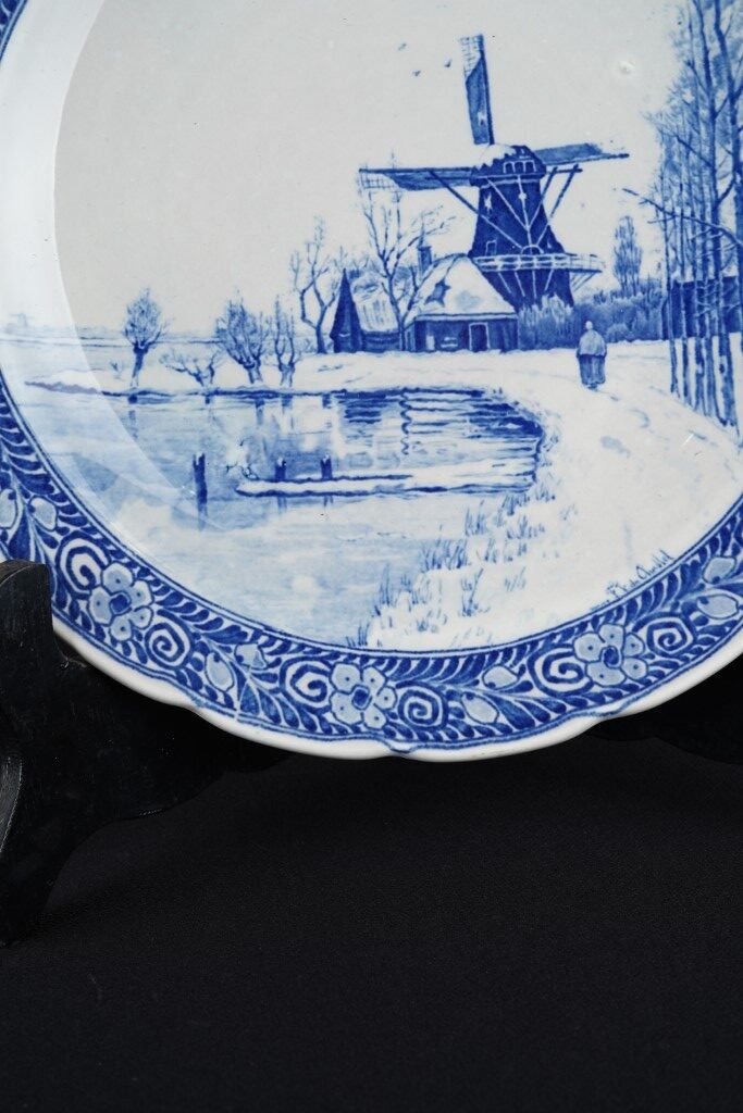 Delft Blue Porcelain Plate 27.117